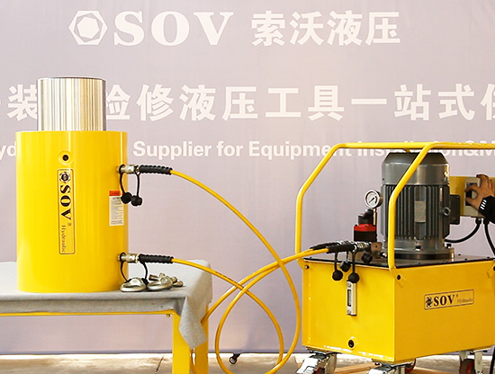 ROYAL皇家88液压sov电动泵+500吨液压千斤顶顶升
